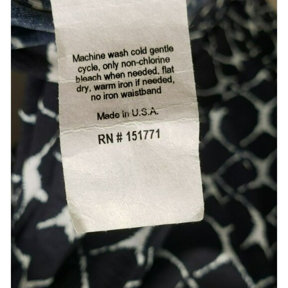 Gilli 2X Faux Wrap Dress, Navy & White Geometric Print, Short Sleeve, Stretchy - Picture 6 of 6